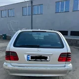 Mercedes E-Class 2000 2