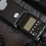 Canon EOS 600D, объектив 18-55, вспышка 2