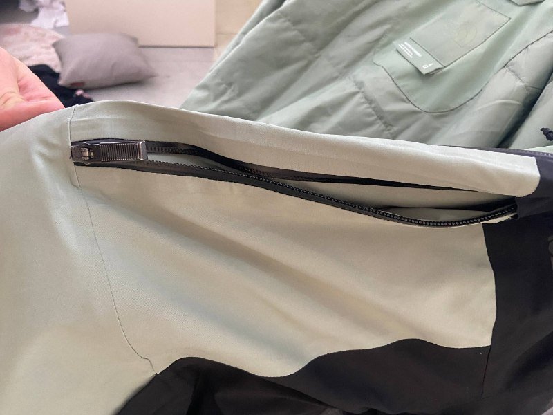 Куртка The North Face оригинал размер L 5