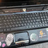 Ноутбук MSI 4