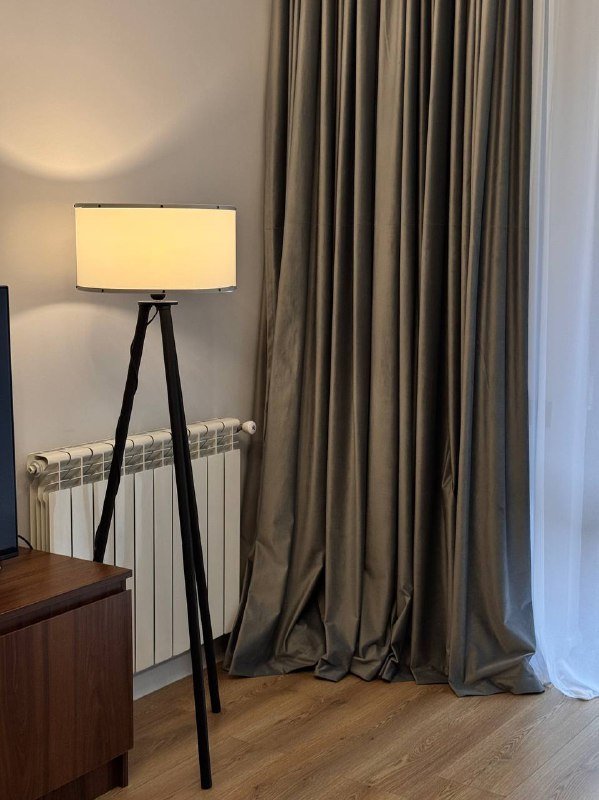 Диван угловой тёмно-серый, торшер в подарок 7