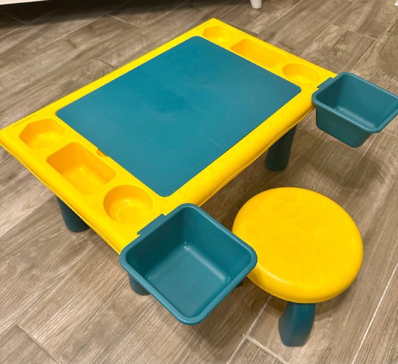 Детский мультифункциональный столик со стульчиком 4