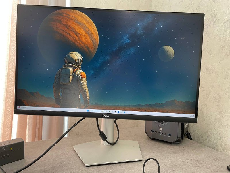 Монитор Dell 27 дюймов 4к