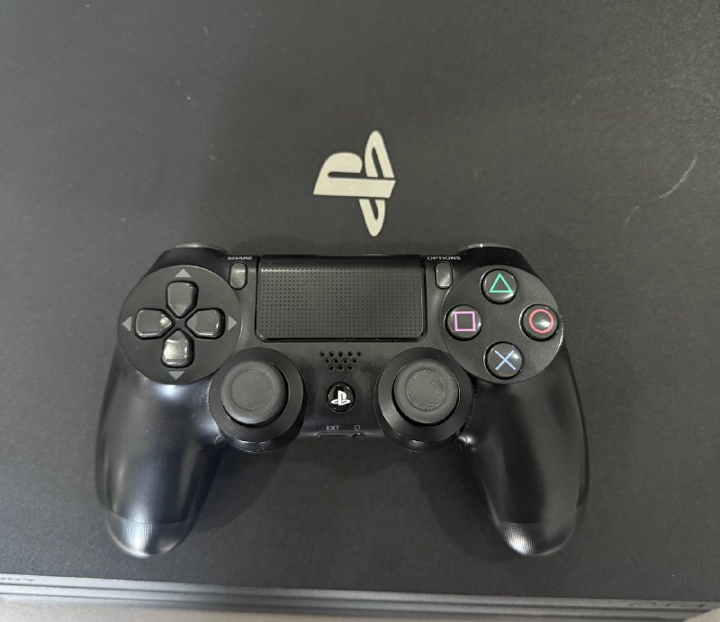 PlayStation 4 Pro 1TB, игры GTA 5, Red Dead Redemption, DualSense 2