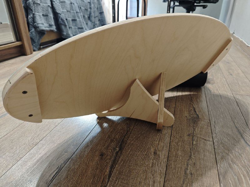 Балансировочная доска деревянная с валиками и подставкой 2