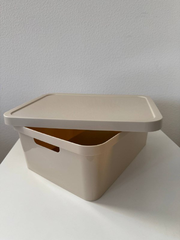 корзинка с крышкой, скребок водосгон, формы для выпечки, пароварка, точилка для ножей, коробка с крышкой, ваза, графин, полка в душ 7