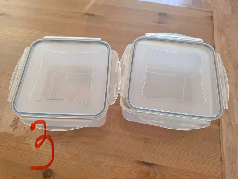 Контейнеры пищевые, точилка, сито, дуршлаг, толкушка, половник, венчик, нож 5