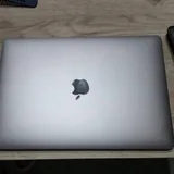 MacBook Air 2019 3