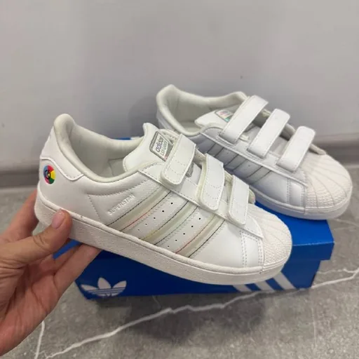 Adidas Superstar