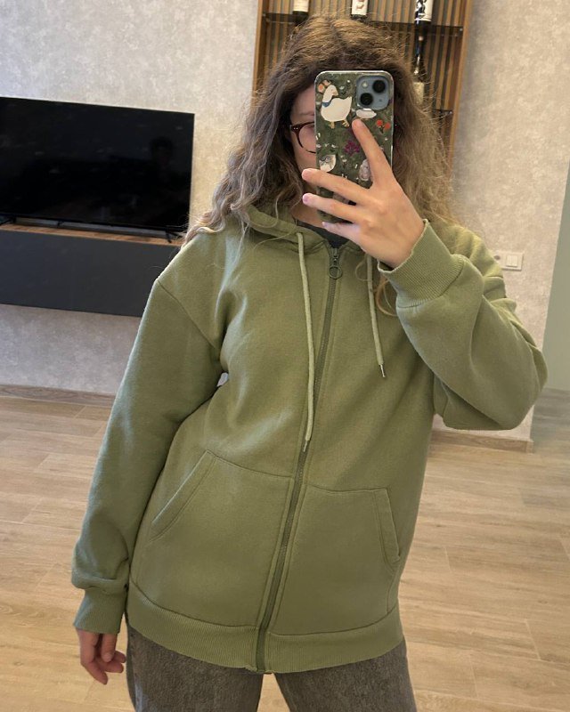 толстовки, свитшоты 4 шт 2