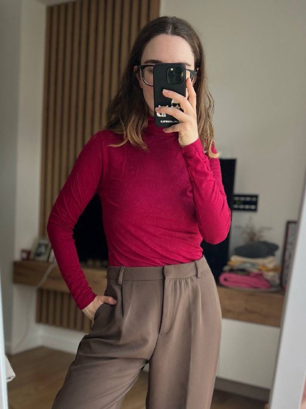 Жилет Sela, джинсовые шорты Mango, трикотажная водолазка, свитер, кардиган H&M, ветровка анорак, спортивные штаны, летние штаны Reserved, боди, джинсы Gloria Jeans 9