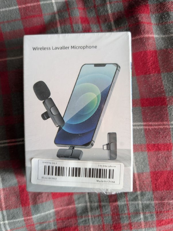 Wireless Lavaller Microphone for iPhone