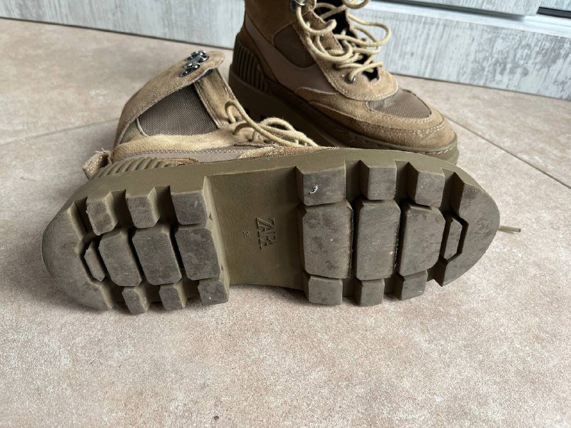 Ботики Zara из натуральной замши, размер 36 3