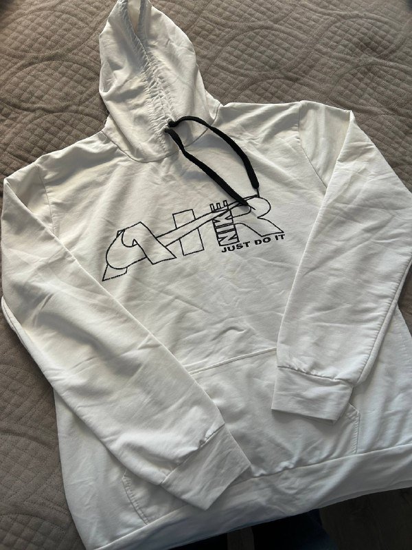 Пиджак guess, Тренч, Комплект кофта+майка, Юбка, Свитер, Кожаные штаны zara, Брюки манго, Толстовка nike, Платье bershka, Штаны синие 7