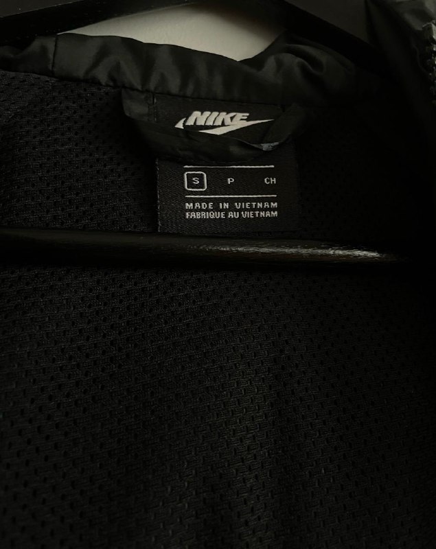 Куртка ветровка Nike из влагонепроницаемой ткани 5