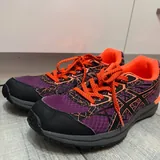 Женские кроссовки Asics Endurant 2