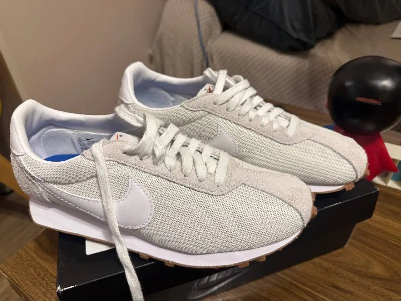 Nike-ის კედები, ზომა 42,5 1
