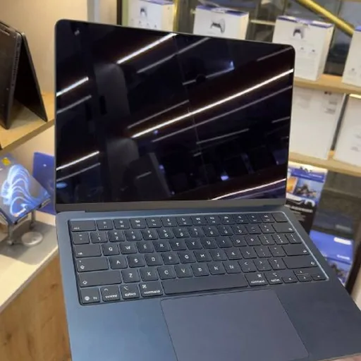 MacBook Air 15 M5 16/512
