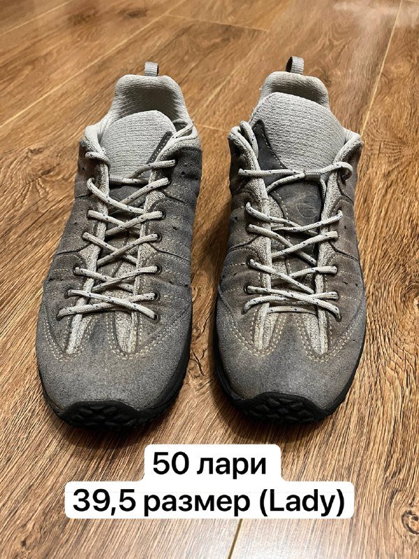 Женские треккинговые ботинки, Nike Air Force 1, сандали Clarks Rock