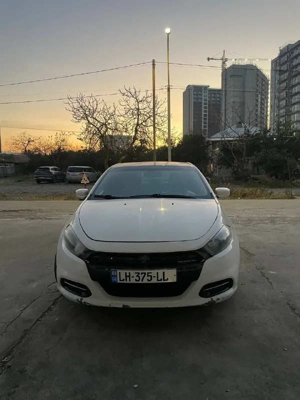 Dodge Dart 1