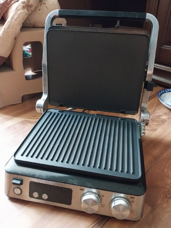Гриль DeLonghi 2