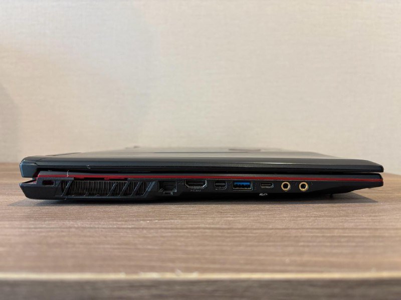 Игровой ноутбук MSI Intel i5, GTX 1050, 32Gb RAM, 240Gb SSD 6