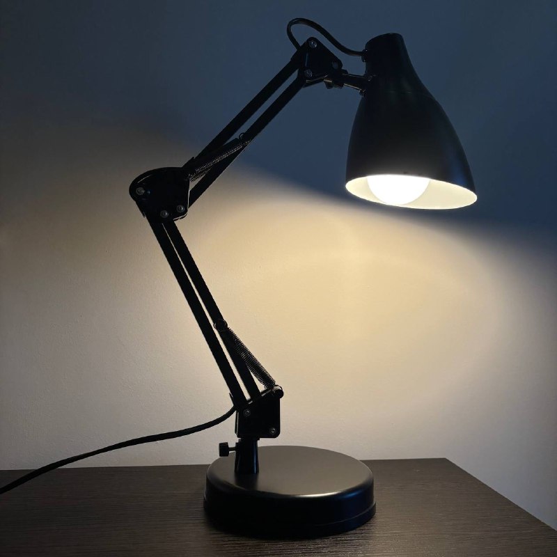 Лампа настольная IKEA
