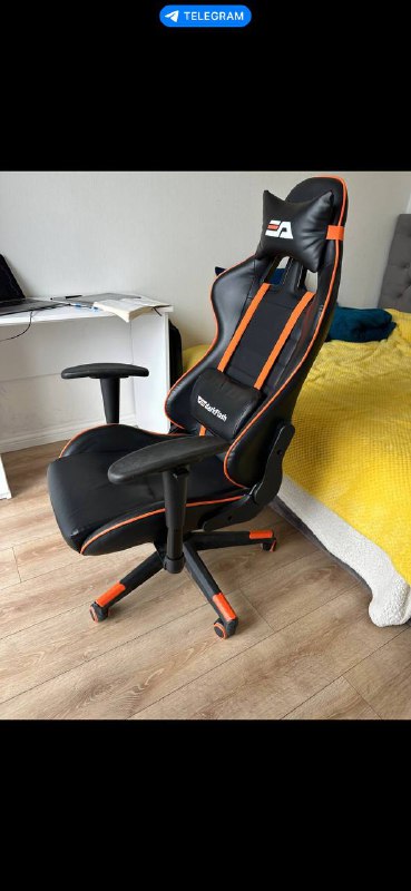 Кресло для работы и игр