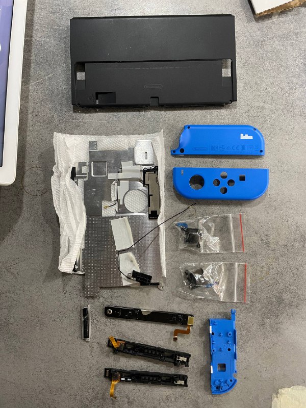 Запчасти от ремонта Switch OLED