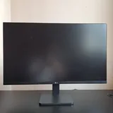 Игровой стол, монитор LG, микрофоны BOYA и GODOX 2