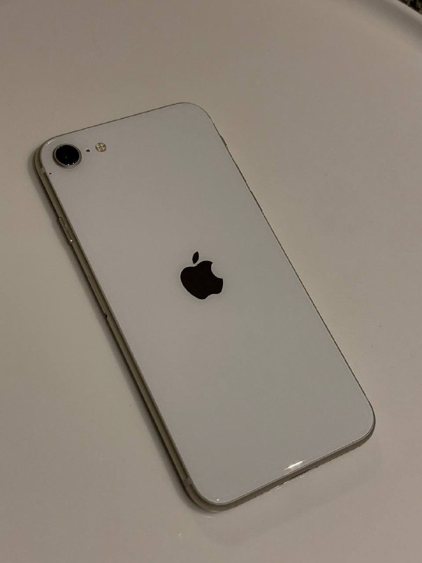 iPhone 10, iPhone SE 2023 3