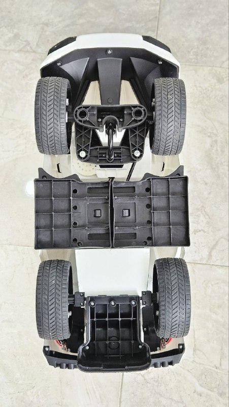 Детский автомобиль толокар BMW M5 2022 4