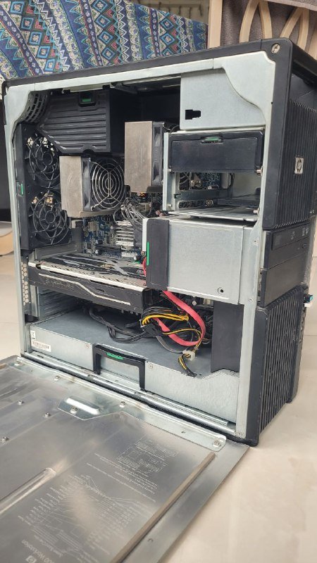 системный блок HP Z600 Workstation с Xeon и RX 470 1