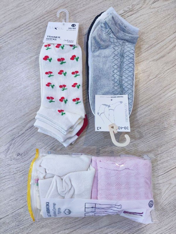 Куртка LCW, джинсовая рубашка MAVI, футболка LCW, блузка KOTON, посуда, носки и детские колготы 7