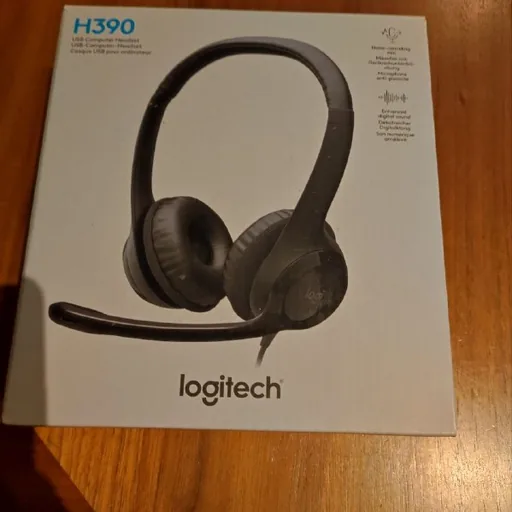 Наушники Logitech H390