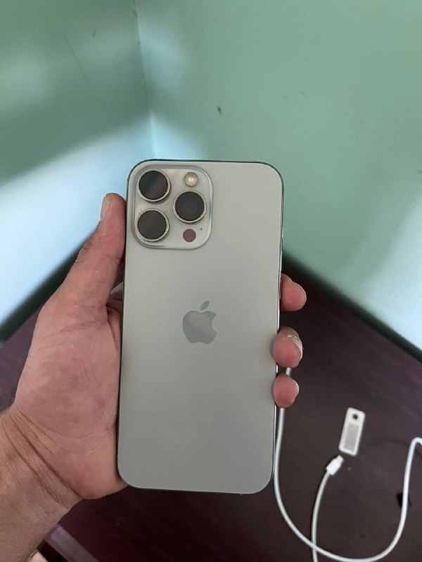 iPhone 16 Pro Max новый