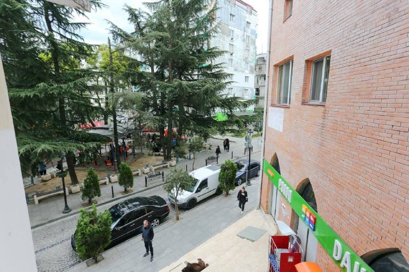 2-комнатная квартира в центре Батуми на длительный срок 5