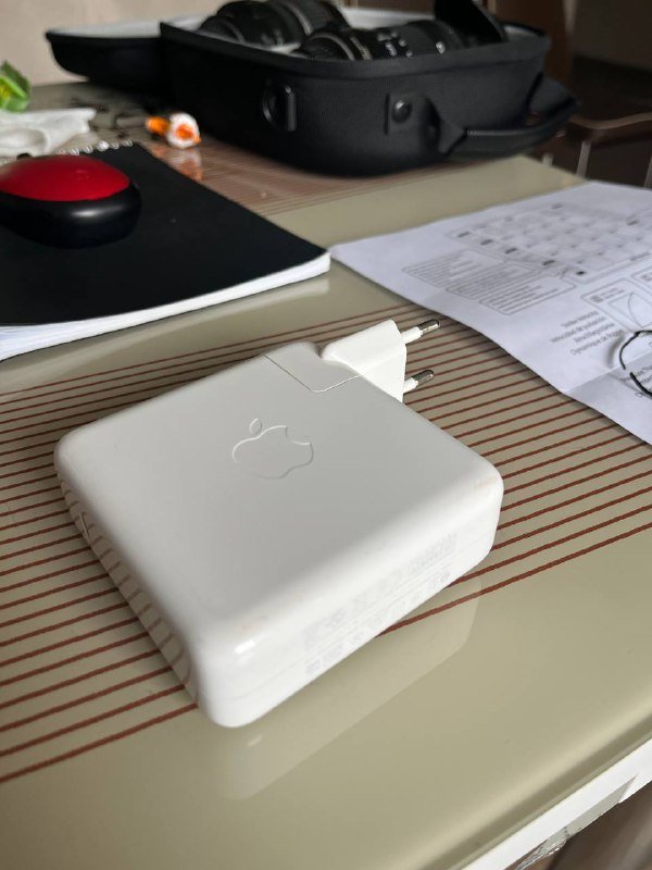Адаптер MacBook 14 pro 96 Ватт без кабеля