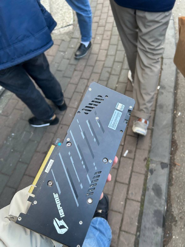 Видеокарта iGame Colorful RTX 2060 Super Ultra 2