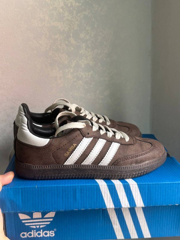 Новые кроссовки Adidas 36 размер 5