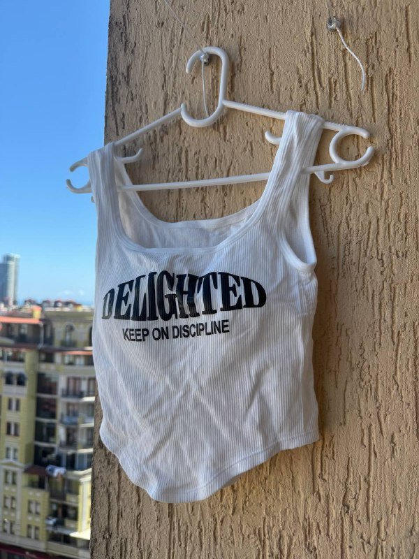 Набор топов с чашечками размер S новые 3