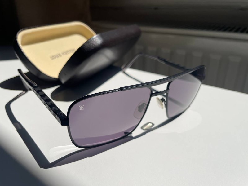 Солнцезащитные очки Louis Vuitton Z0433U Damier Attitude Pilot