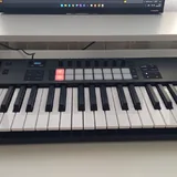 Behringer Edge, Behringer Grind, Novation Launchkey 37 MK4 3