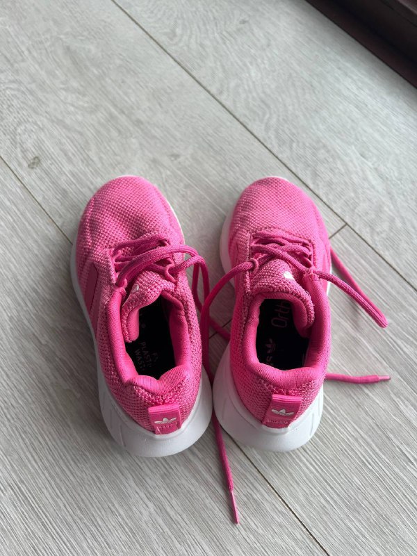 Кроссовки Adidas розовые женские размер 30 3