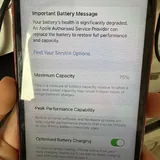 iPhone 11 64GB PRODUCT RED 4