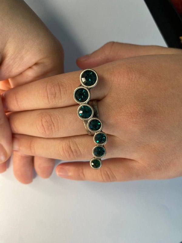 Серебряные серьги и кольцо 2