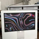 Apple Studio Display XDR 3