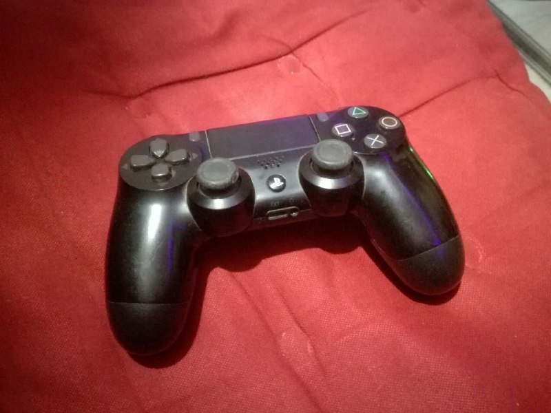 Ноутбук Sony VAIO, геймпад Sony 5