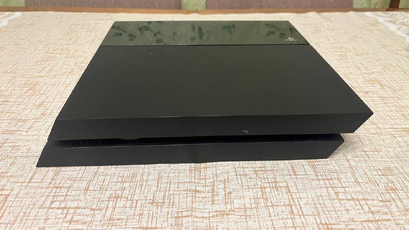 Игровая приставка PS4 fat, геймпад, игра Just Dance 4