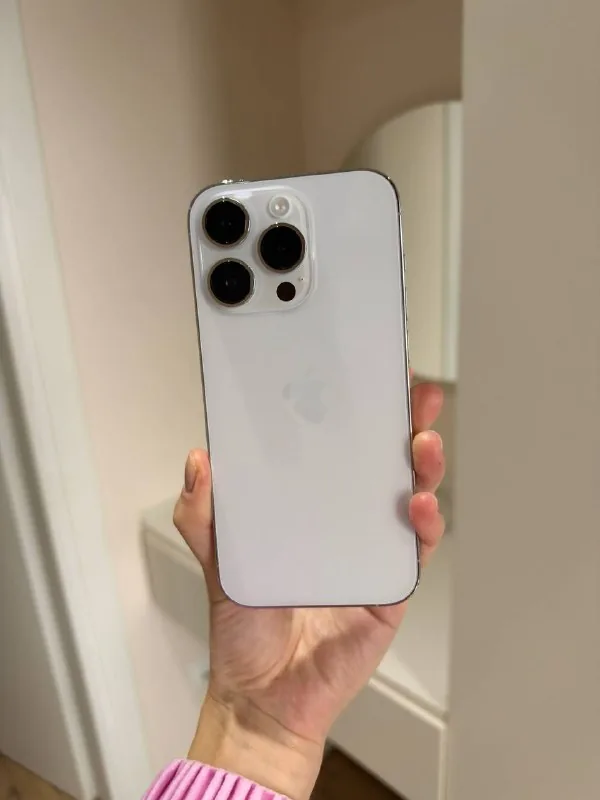 iPhone 14 Pro 128 ГБ 1